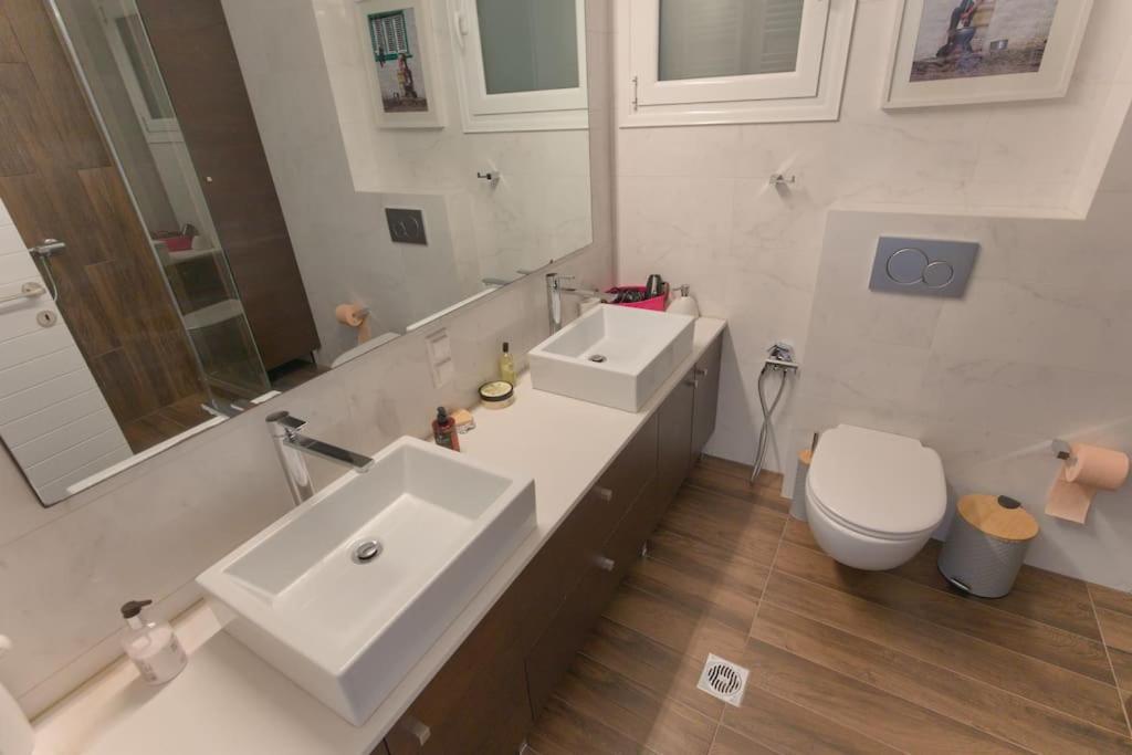 Sunset City Apartment Wolos Zewnętrze zdjęcie